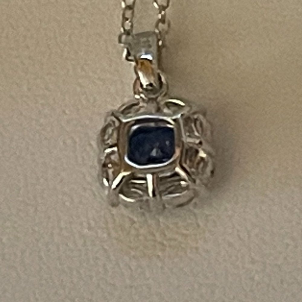 JCM 925 cz China Pendant on Chain - Picture 4 of 7